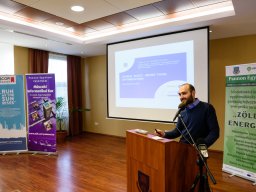 2015march_88_20150423_1103459437