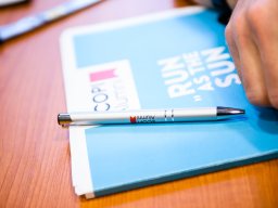 2015march_110_20150423_1802604944